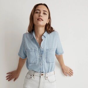 Madewell Denim Camp Shirt in Smithley Wash - Madewell denim button down